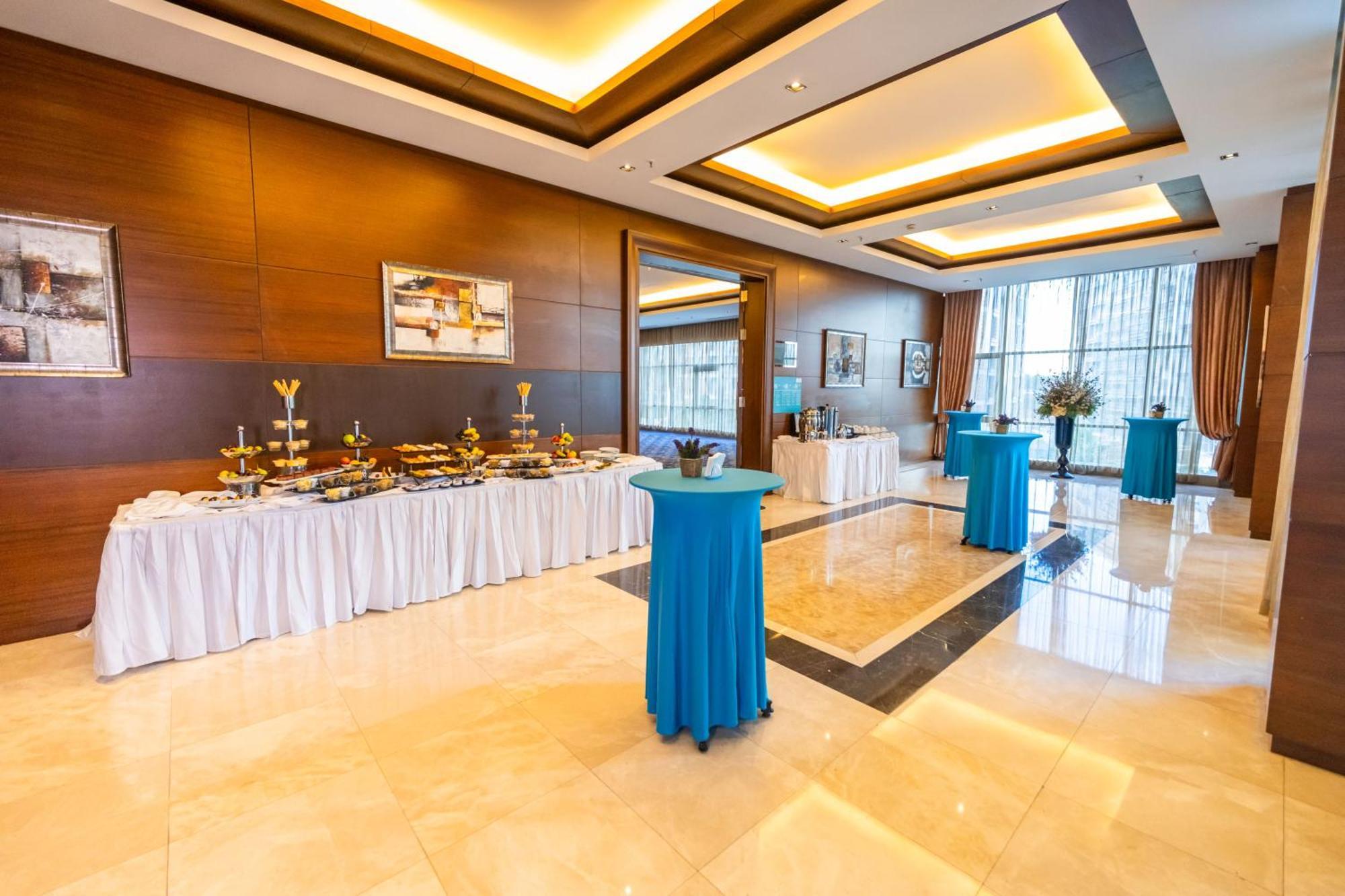فندق وسبا ميراكل إسطنبول إيربورت اسطنبول المظهر الخارجي الصورة The lobby of the hotel
