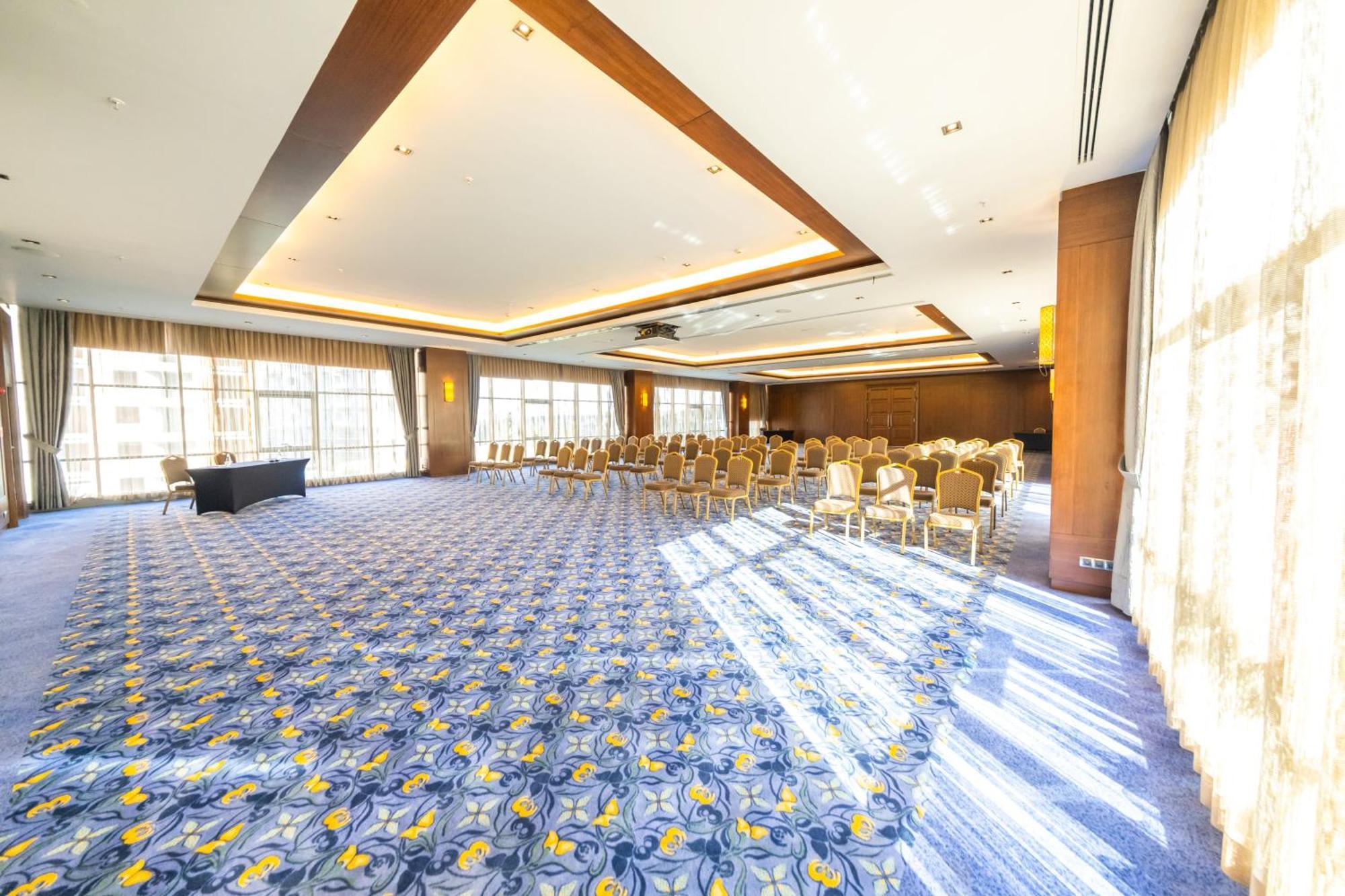 فندق وسبا ميراكل إسطنبول إيربورت اسطنبول المظهر الخارجي الصورة The interior of the hotel
